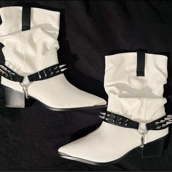 Spiked White Knee-High Boots with Black Straps - Picture 1 of 5